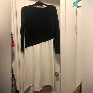 Udel Dress Size Small Black and White